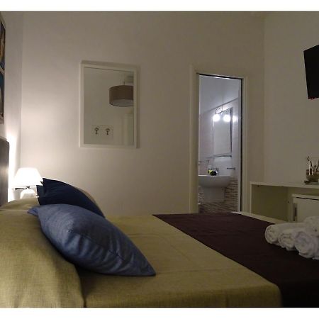Faro Bianco Gallipoli - Suites & Apartments Extérieur photo